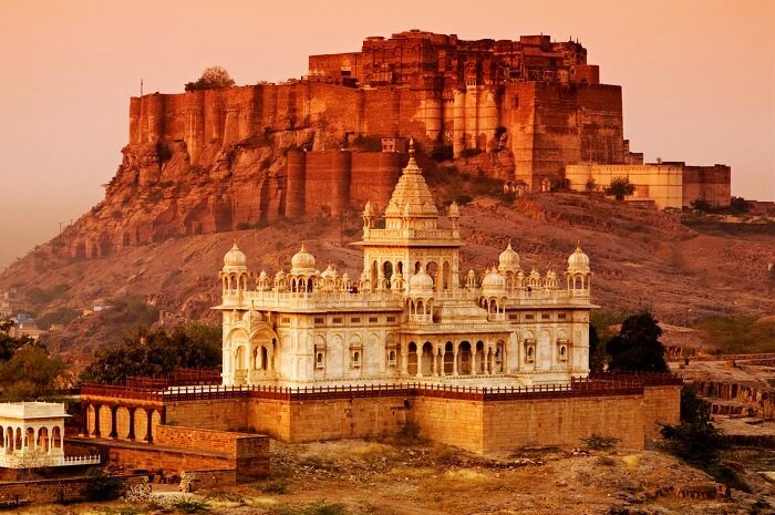 Bikaner to Jaisalmer taxi