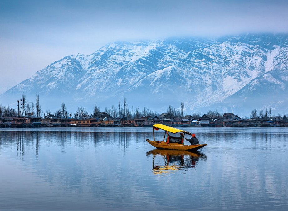 Delhi to Srinagar taxi